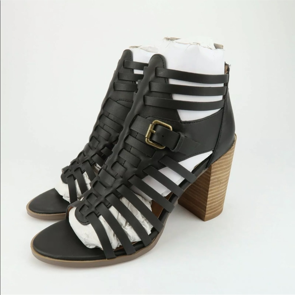REPORT Beckett Strappy Heeled Sandals 8.5 M